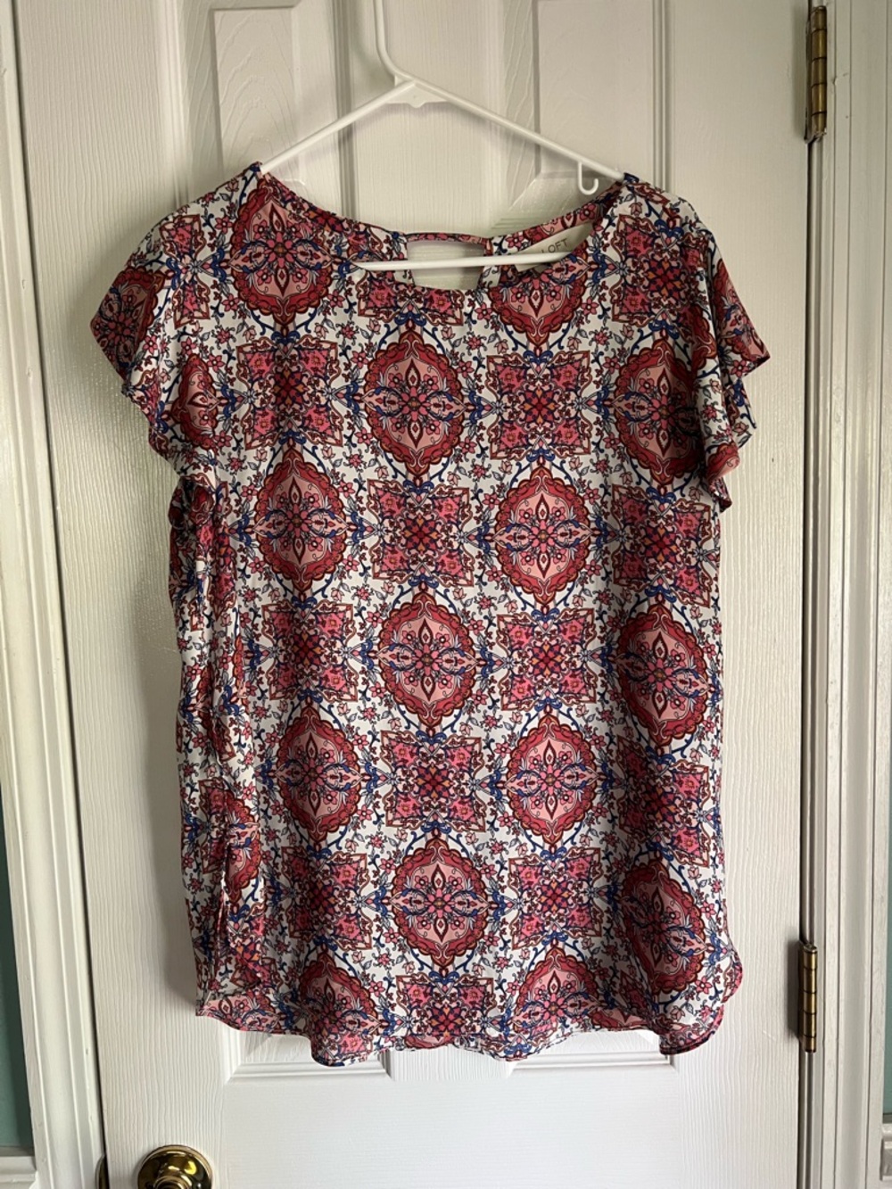 LOFT Coral and Blue Medallion Flutter Sleeve Blouse